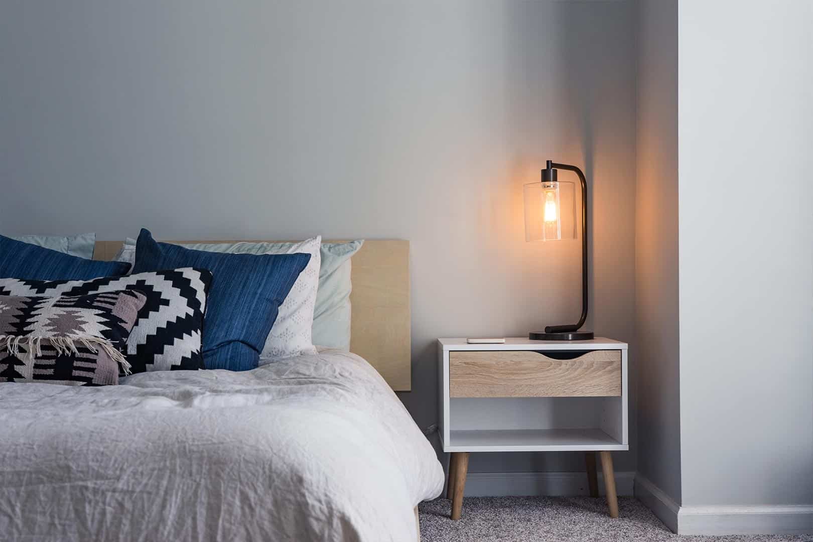 real-estate-room-2.jpg